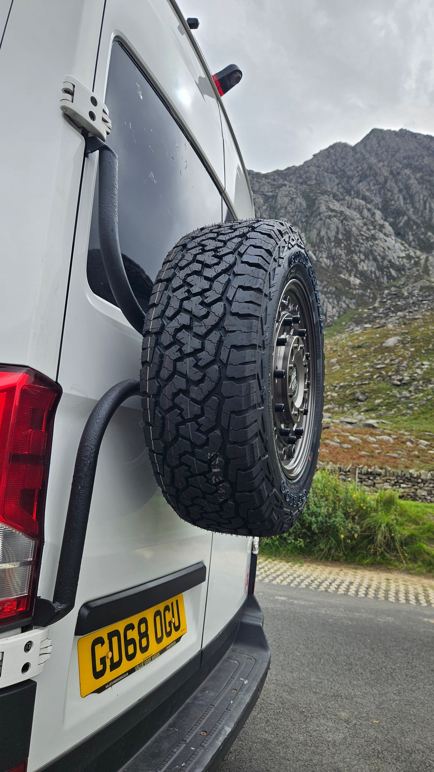 Volkswagen Crafter MAN TGE 4X4 Reserveradträger für die Hintertür