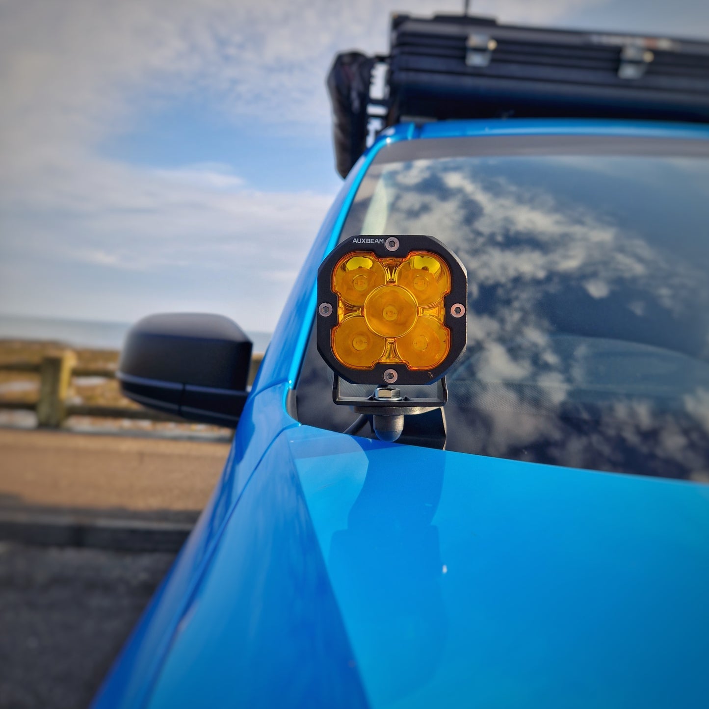 VOLKSWAGEN CADDY MK3/MK4 2004–2024 - Bonnet Ditch Light Mounts