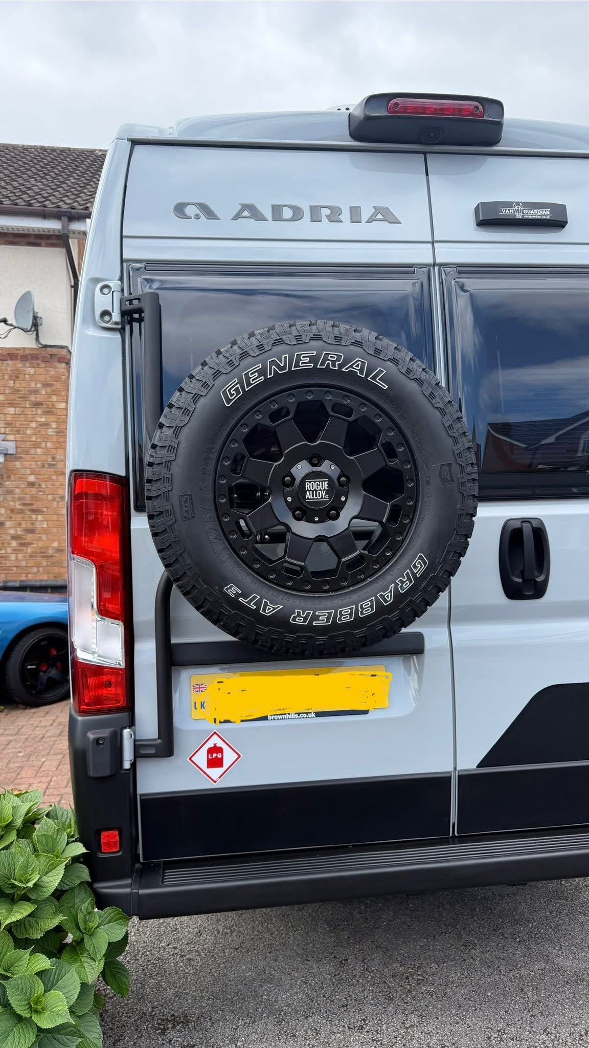 RELAY, DUCATO,BOXER, JUMPER 2006-Present - Wheel Carrier - LH