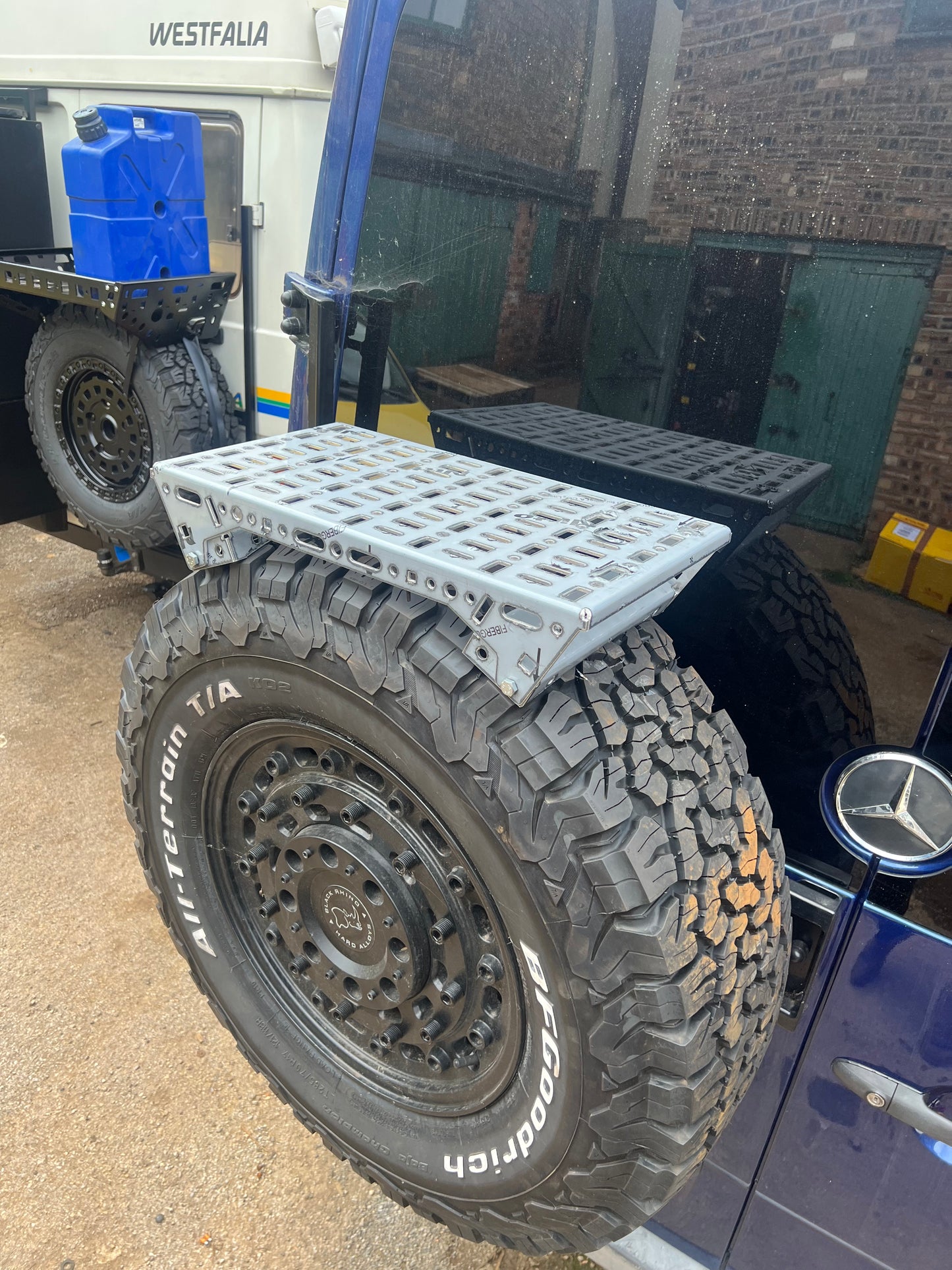 Spare Wheel Mounted Cargo Storage Plate