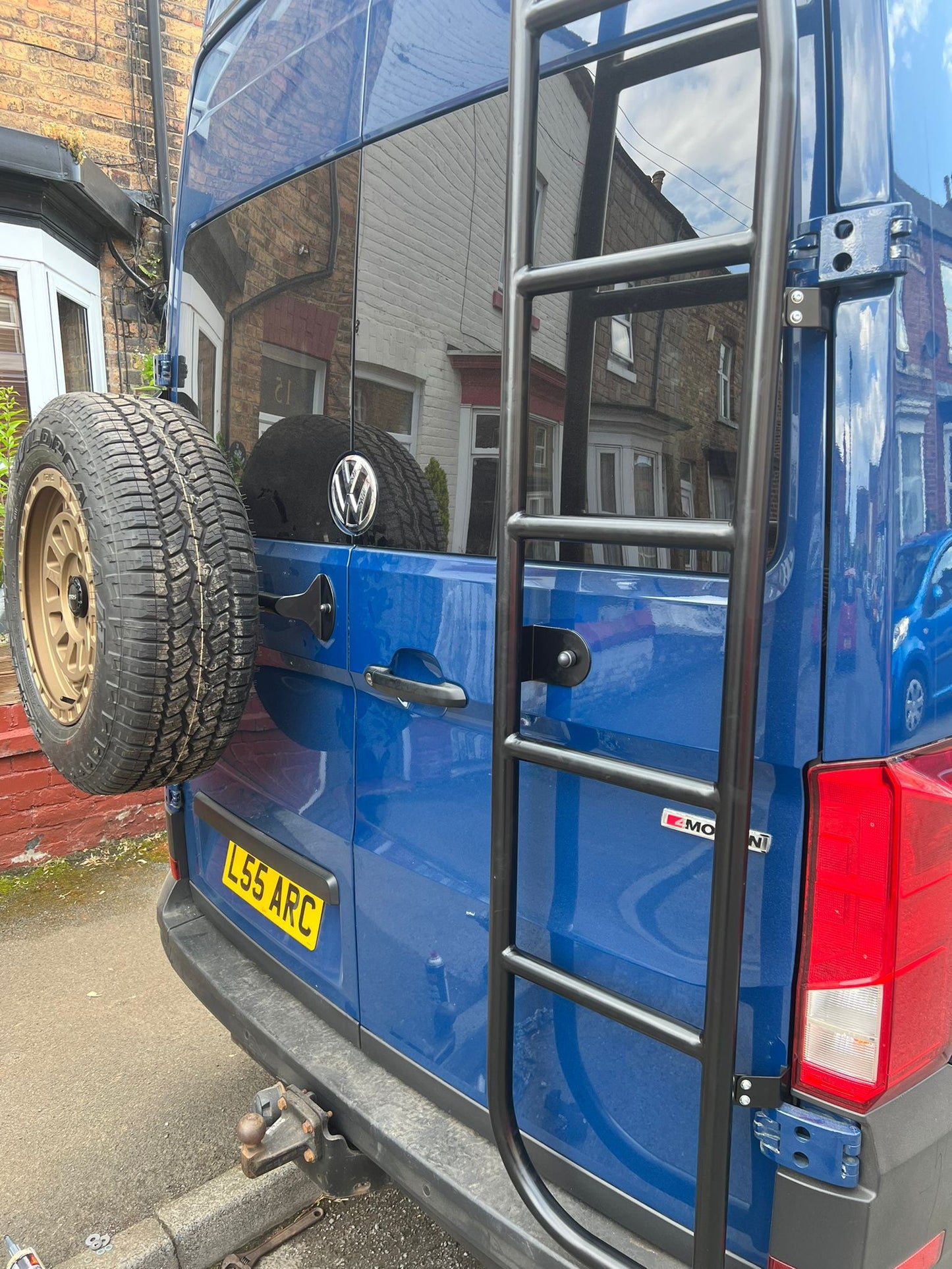 Volkswagen Crafter MAN TGE 4X4 Rear Door Spare Wheel Carrier