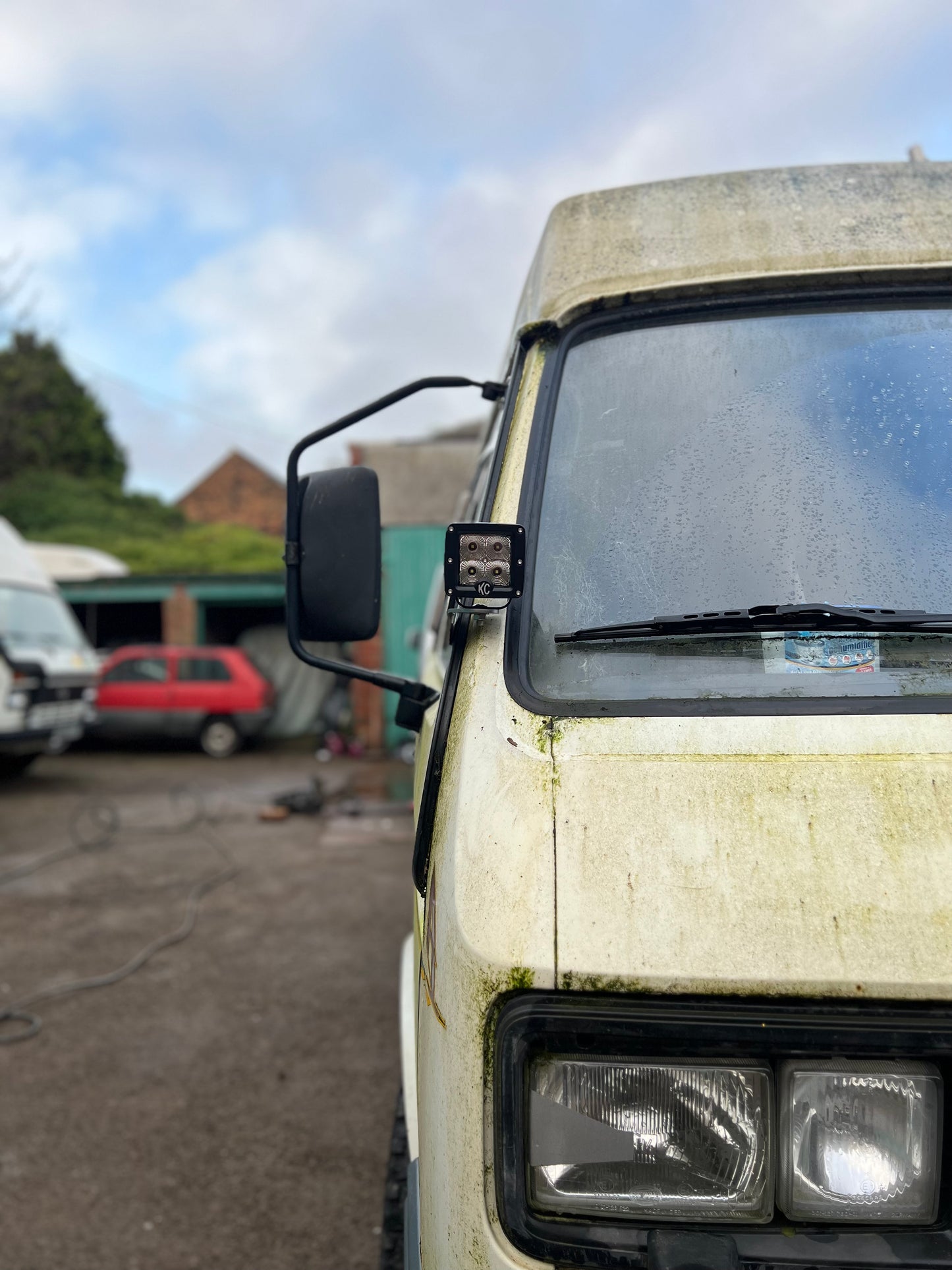 Volkswagen T25/T3 Front Scuttle Ditch Light Mounts