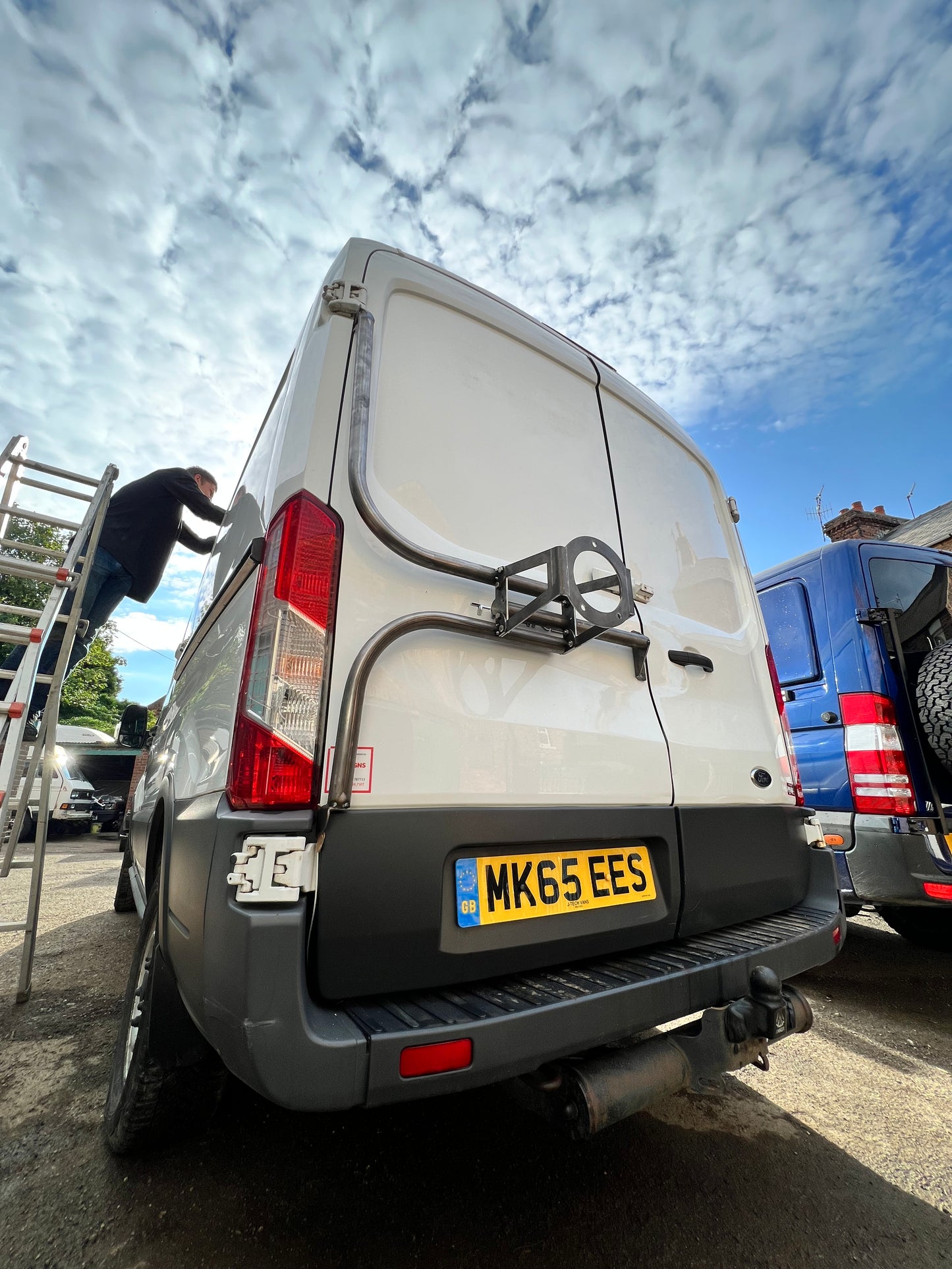 Ford Transit MK8 Hintertür-Ersatzradträger 2014+ (& Tourneo)