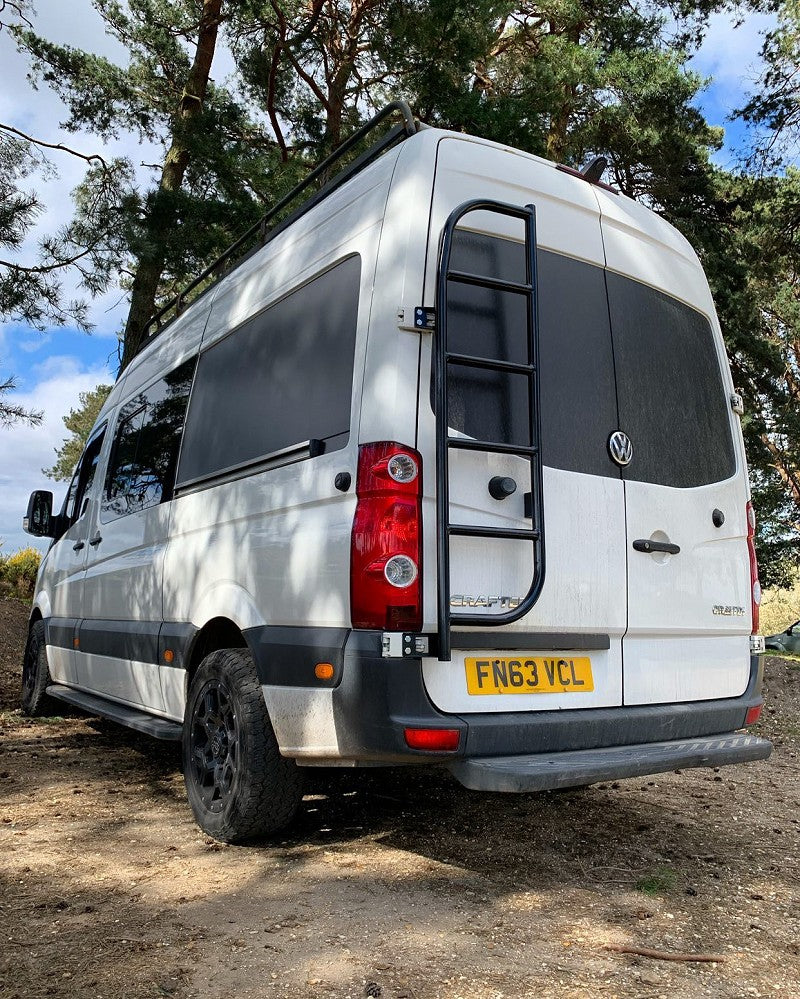 MERCEDES SPRINTER, VOLKSWAGEN CRAFTER 2006-2017 - Shorty Rear Door Tubular Ladder - LH