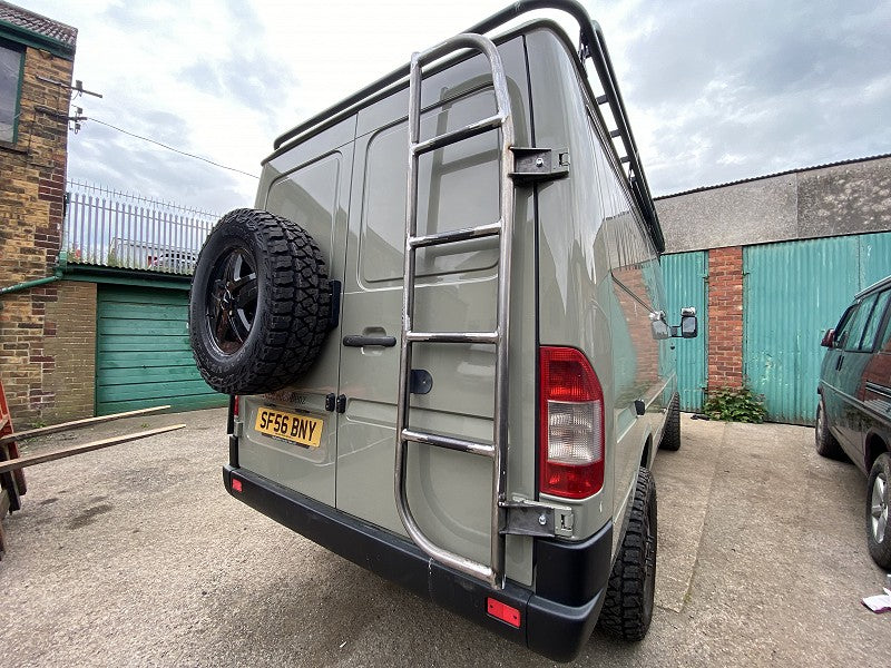 MERCEDES SPRINTER, VOLKSWAGEN LT 1996-2006, T1N - Rear Door Tubular Ladder - RH