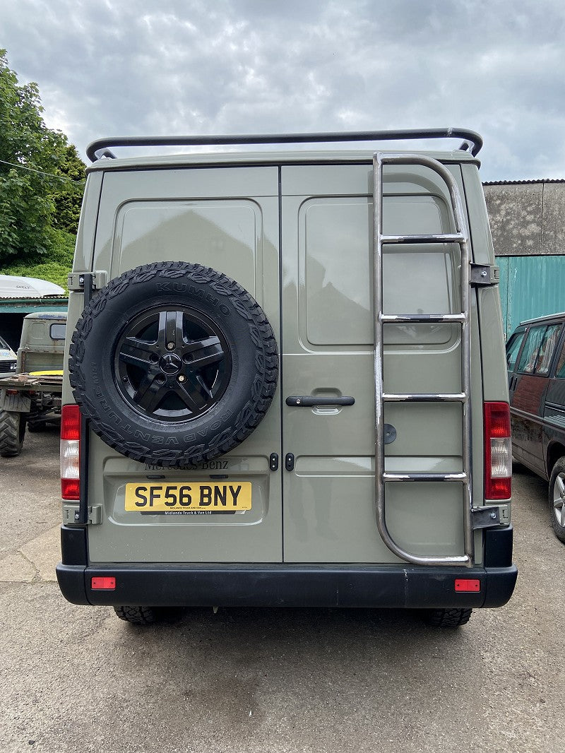 MERCEDES SPRINTER, VOLKSWAGEN LT 1996-2006, T1N - Rear Door Tubular Ladder - RH