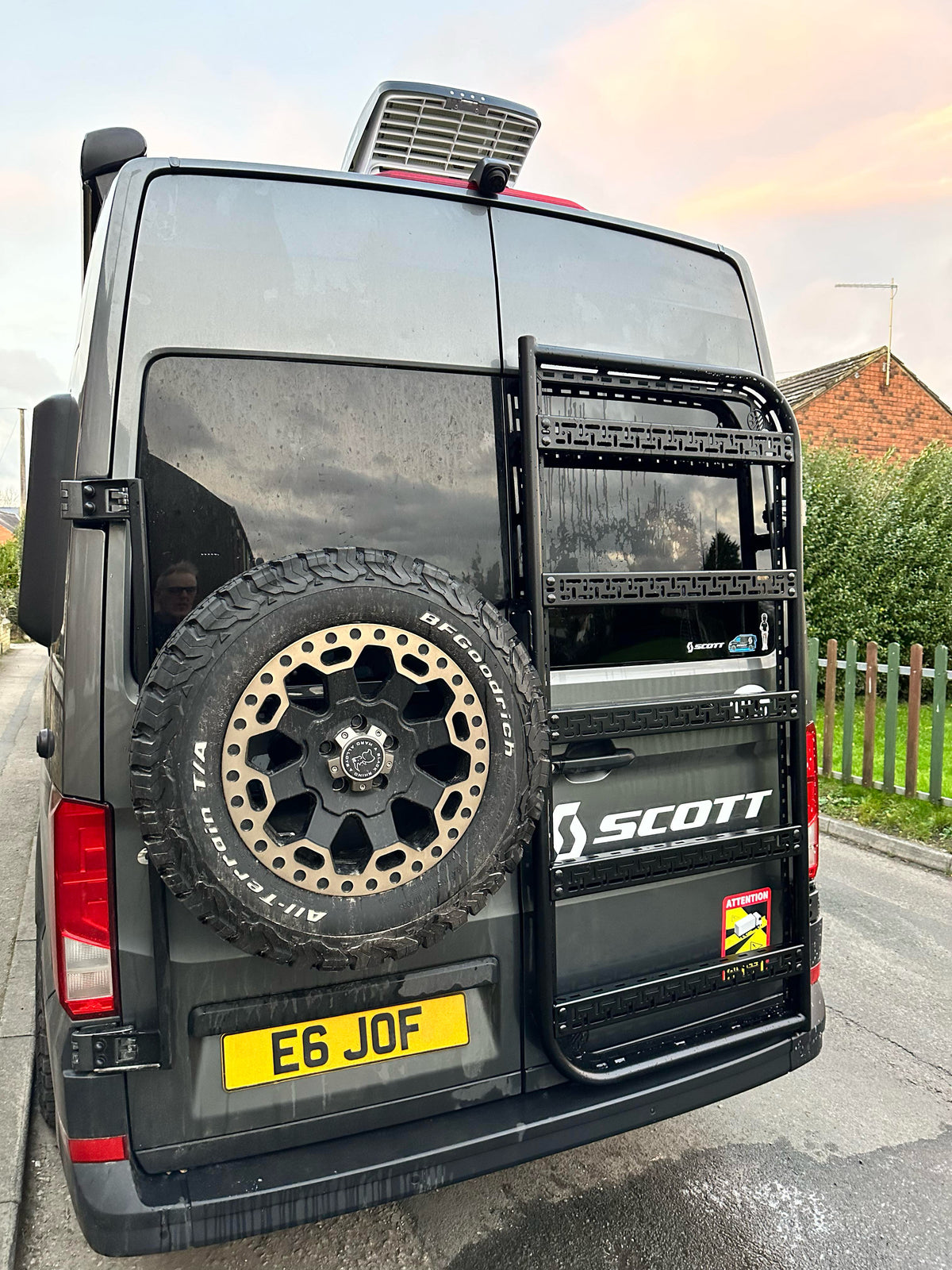 Custom Backrack Wheeliams Modular BackRack - Rear door cargo storage system