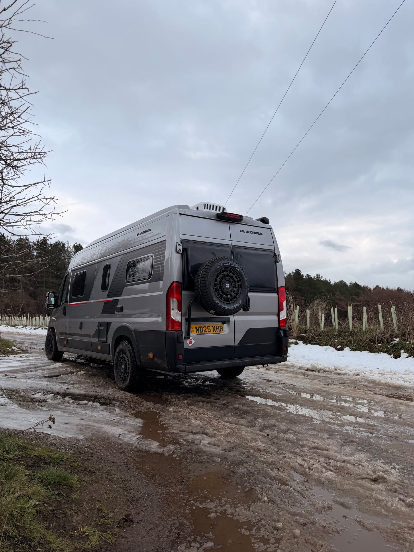 Relay/Ducato/Boxer/Jumper Rohr-Ersatzradträger für die Hintertür ab 2006 