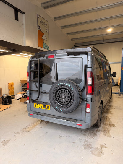 VAUXHALL VIVARO - Rear Door Ladder